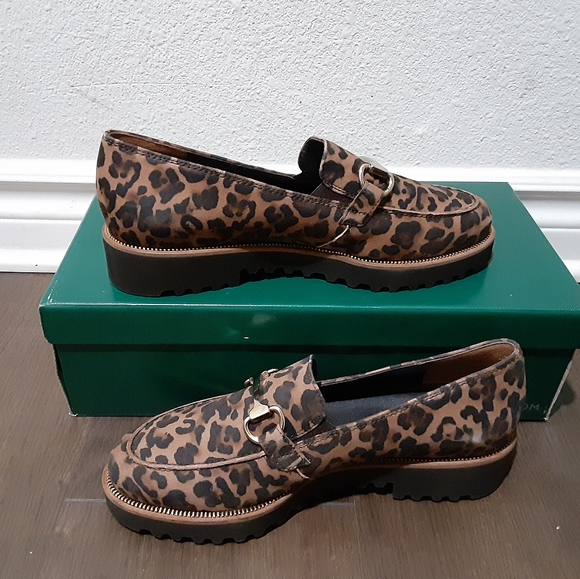 Paul Green - Picture 2 of 4